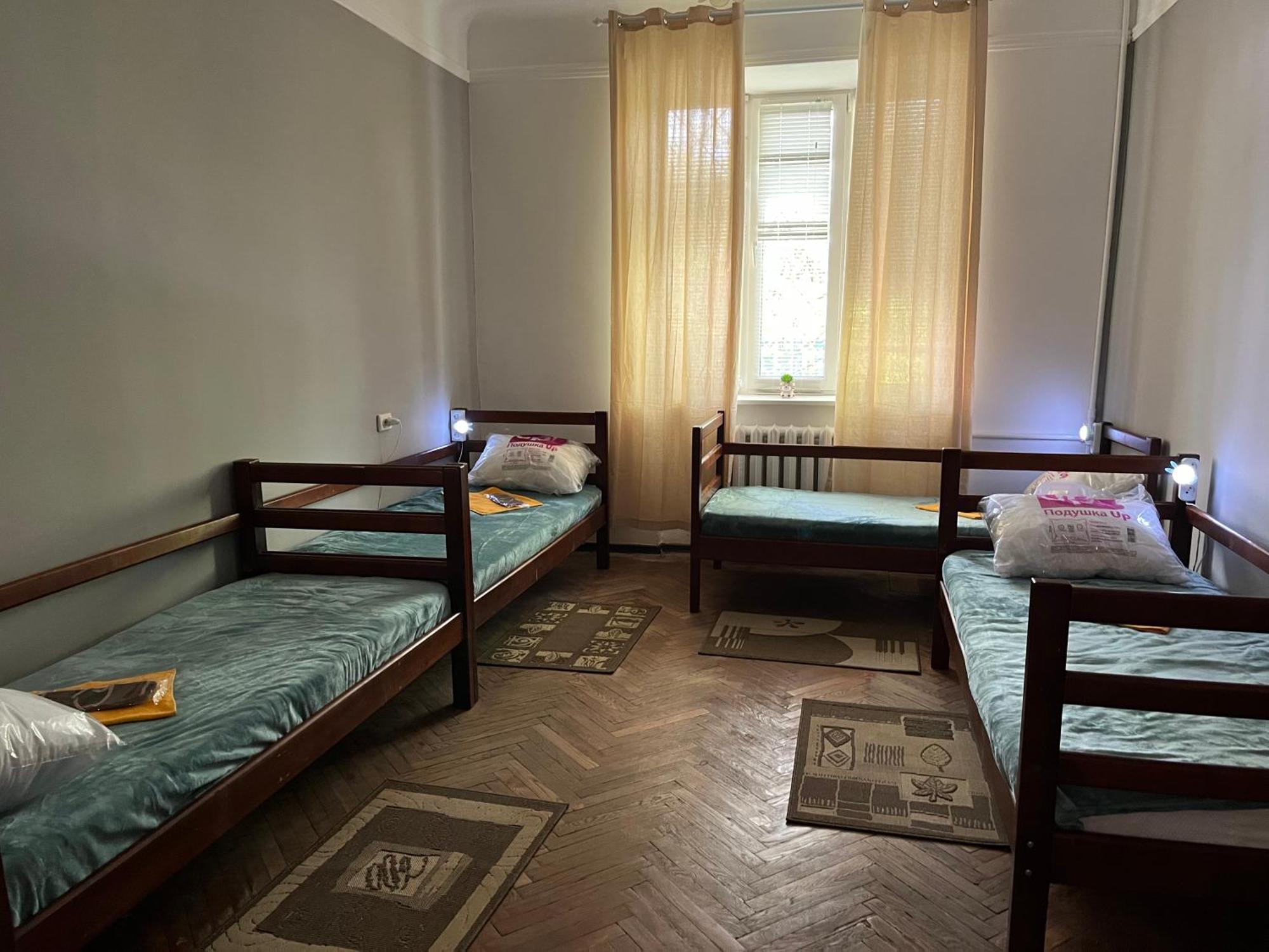Ararat-Klovskaya Hostel-Apartments Kiev Kyiv Exterior foto